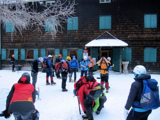 ZIMSKI IZPITI IN TEČAJ NA STROŽIČU Jan. 2013